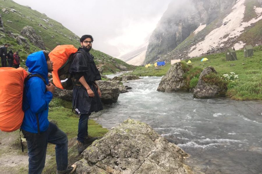 HAMPTA PASS TREK - THRILLOMANIA
