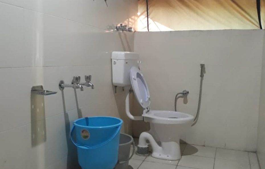 SWISS COTTAGE TENT WITH PRIVATE WASHROOM